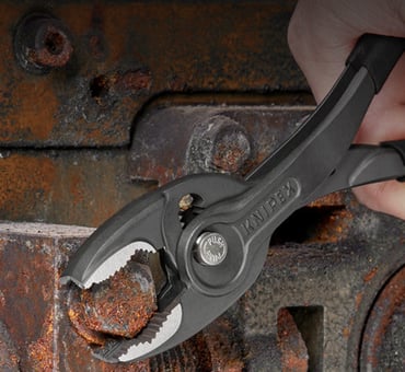 Knipex_02_Seitengreiffunktion_TouchUp